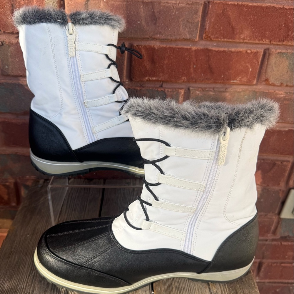 Totes Weatherproof Adele Winter Snow Boots Womens Size 10 White Black Fur Lined - Picture 6 of 16